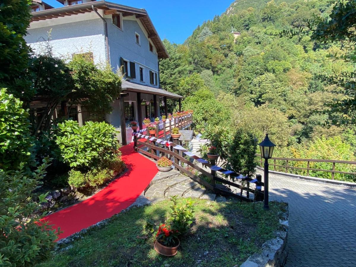Hotel Al Verde Манделло-дель-Ларио Экстерьер фото