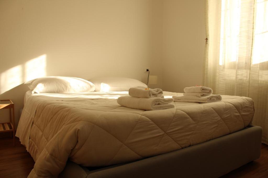 Hotel Al Verde Манделло-дель-Ларио Экстерьер фото